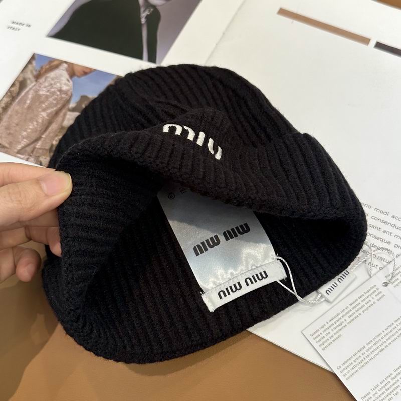 Miumiu hat dx (32)