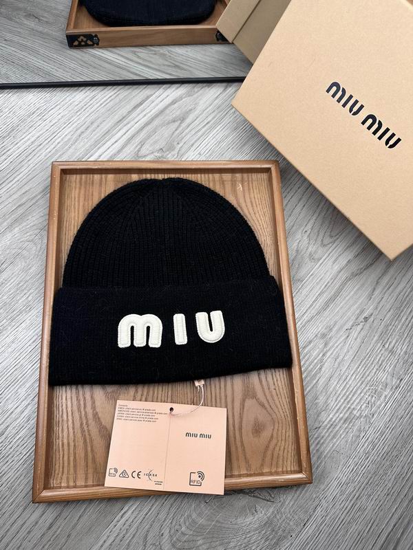 Miumiu hat dx (350)