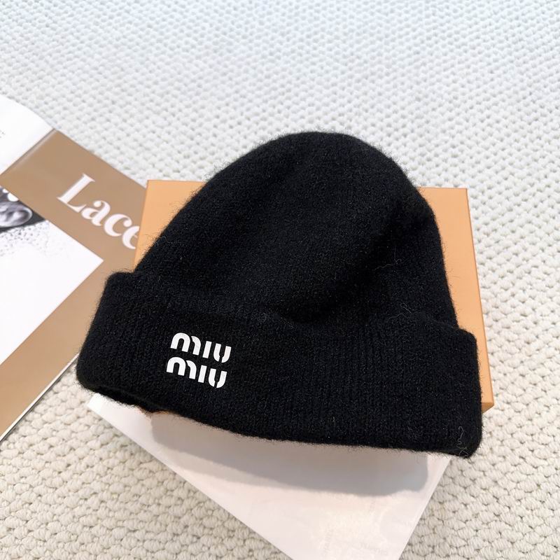 Miumiu hat dx (465)