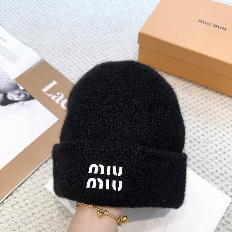 Miumiu hat dx (468)