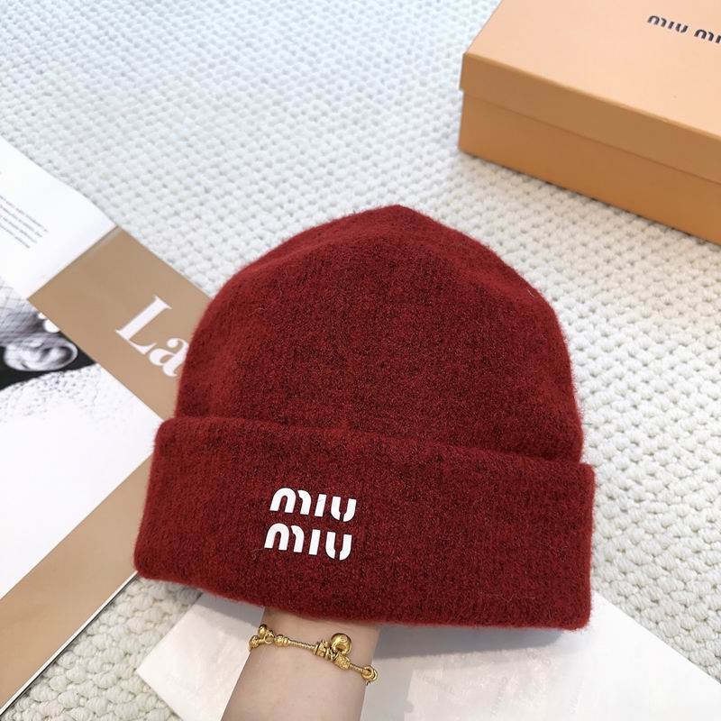 Miumiu hat dx (477)