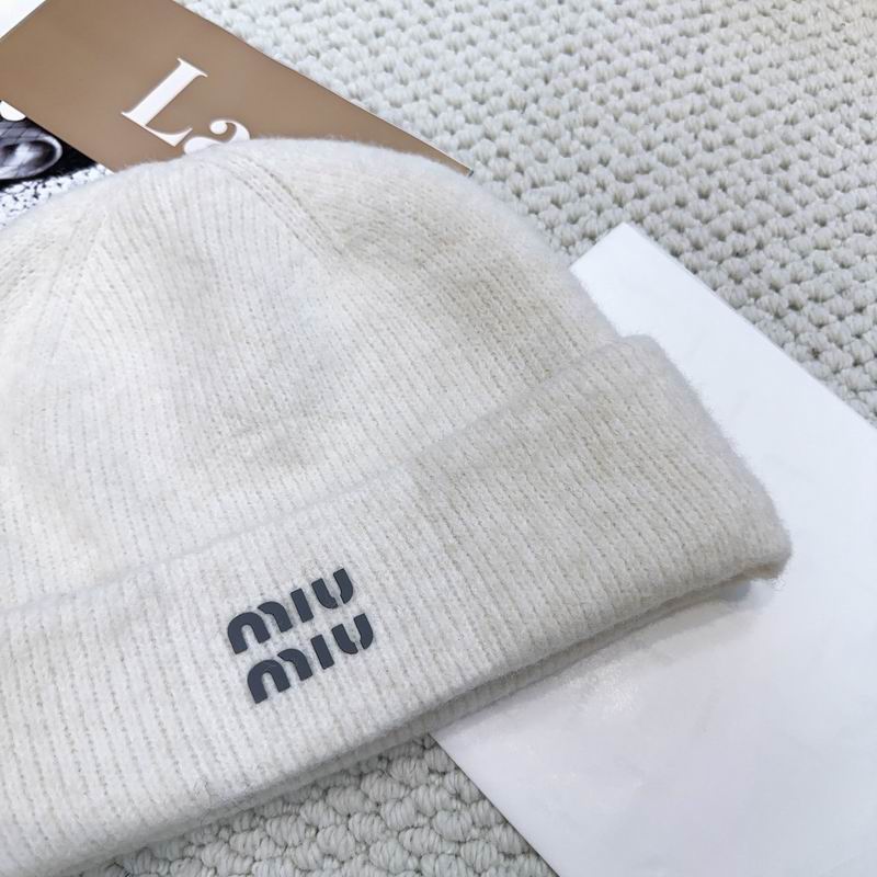 Miumiu hat dx (540)