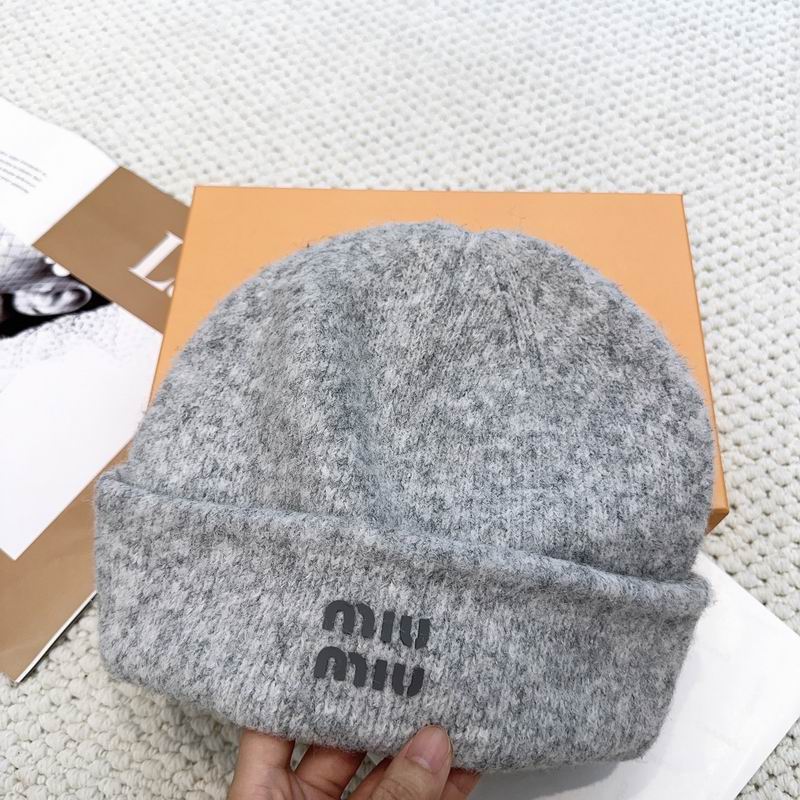 Miumiu hat dx (551)