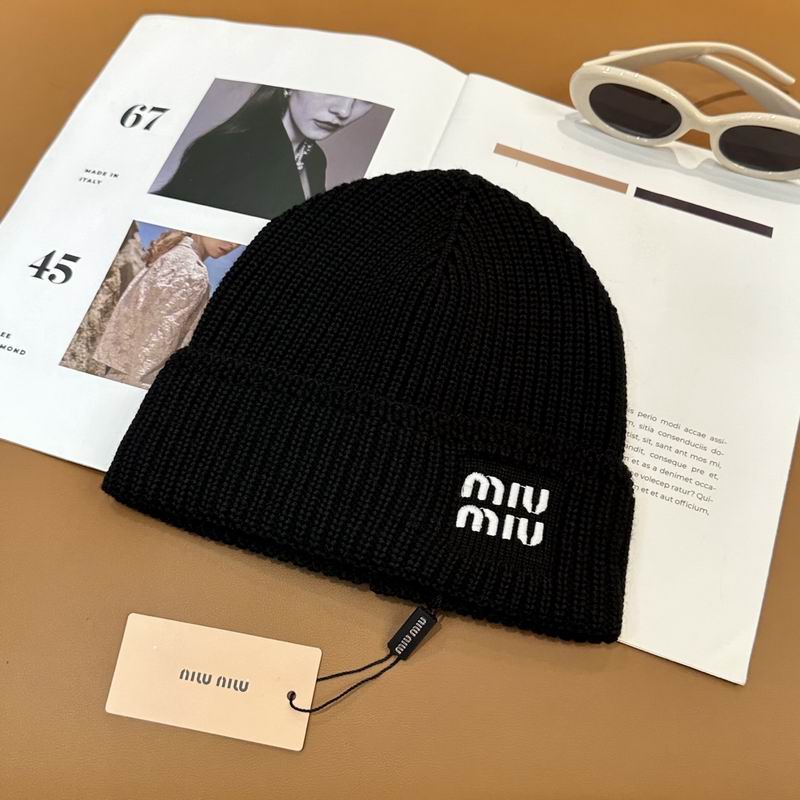 Miumiu hat dx (794)