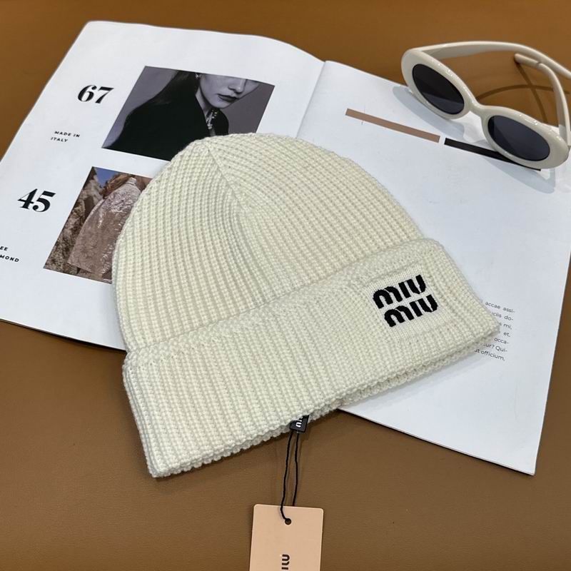 Miumiu hat dx (824)
