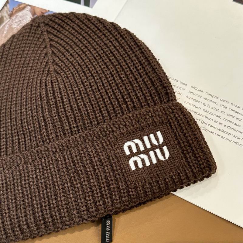 Miumiu hat dx (831)