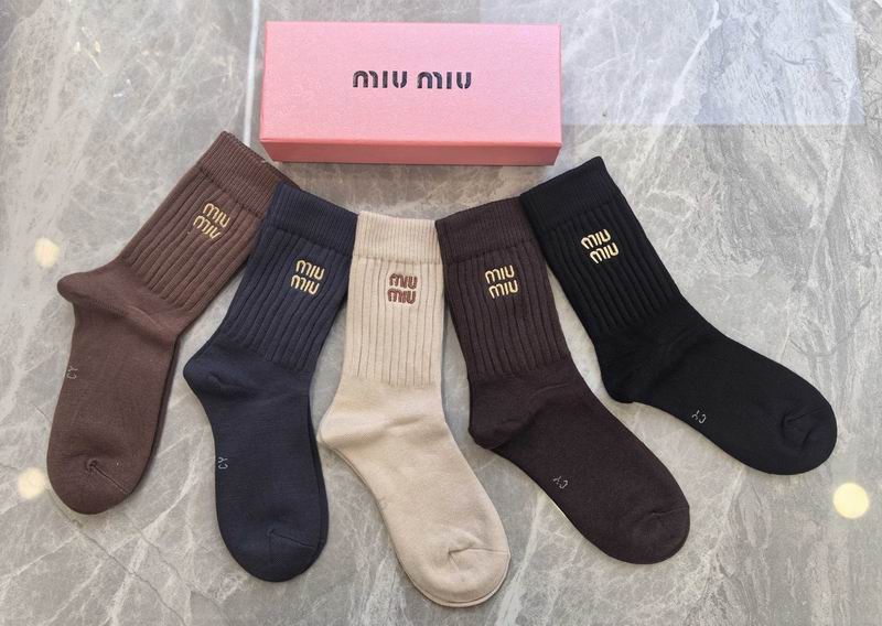Miumiu socks (4)