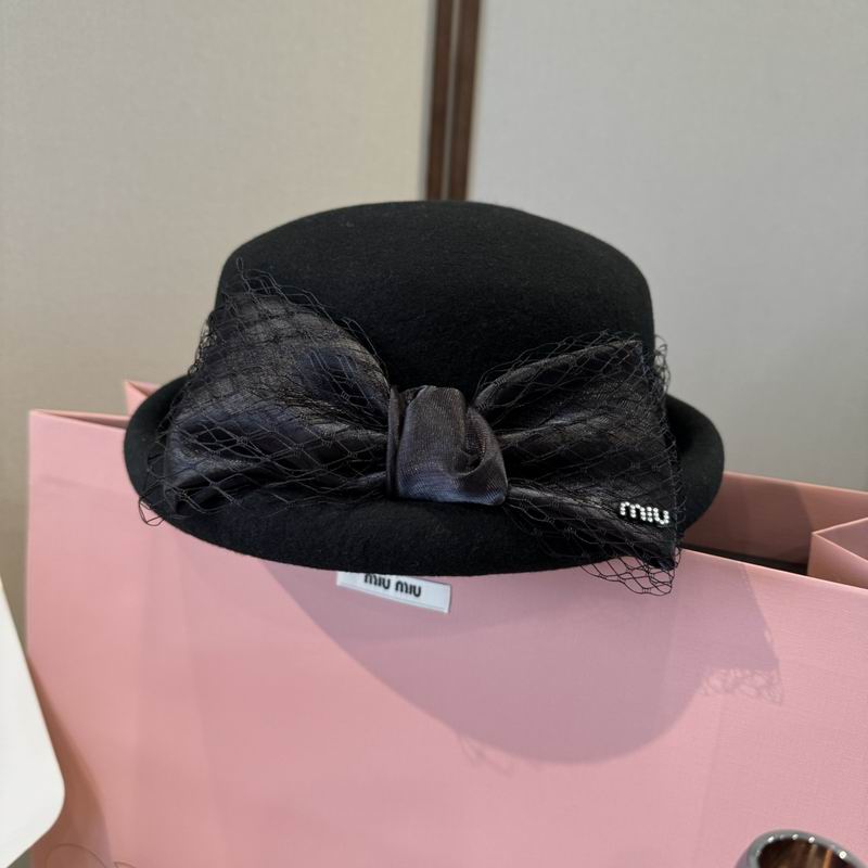 Miumiu top hat (555)