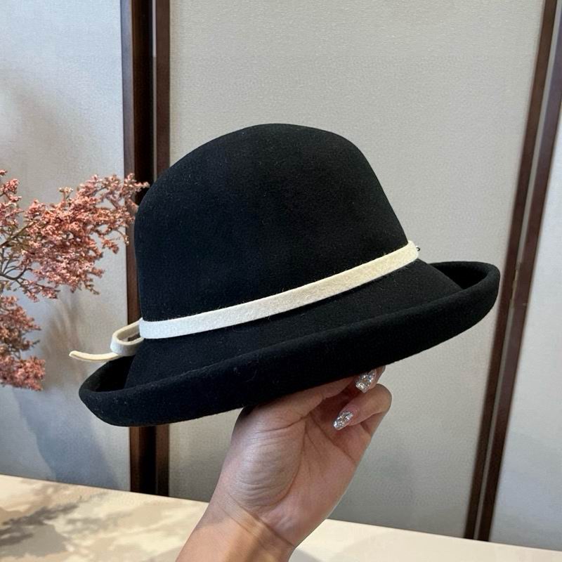 Miumiu top hat (990)