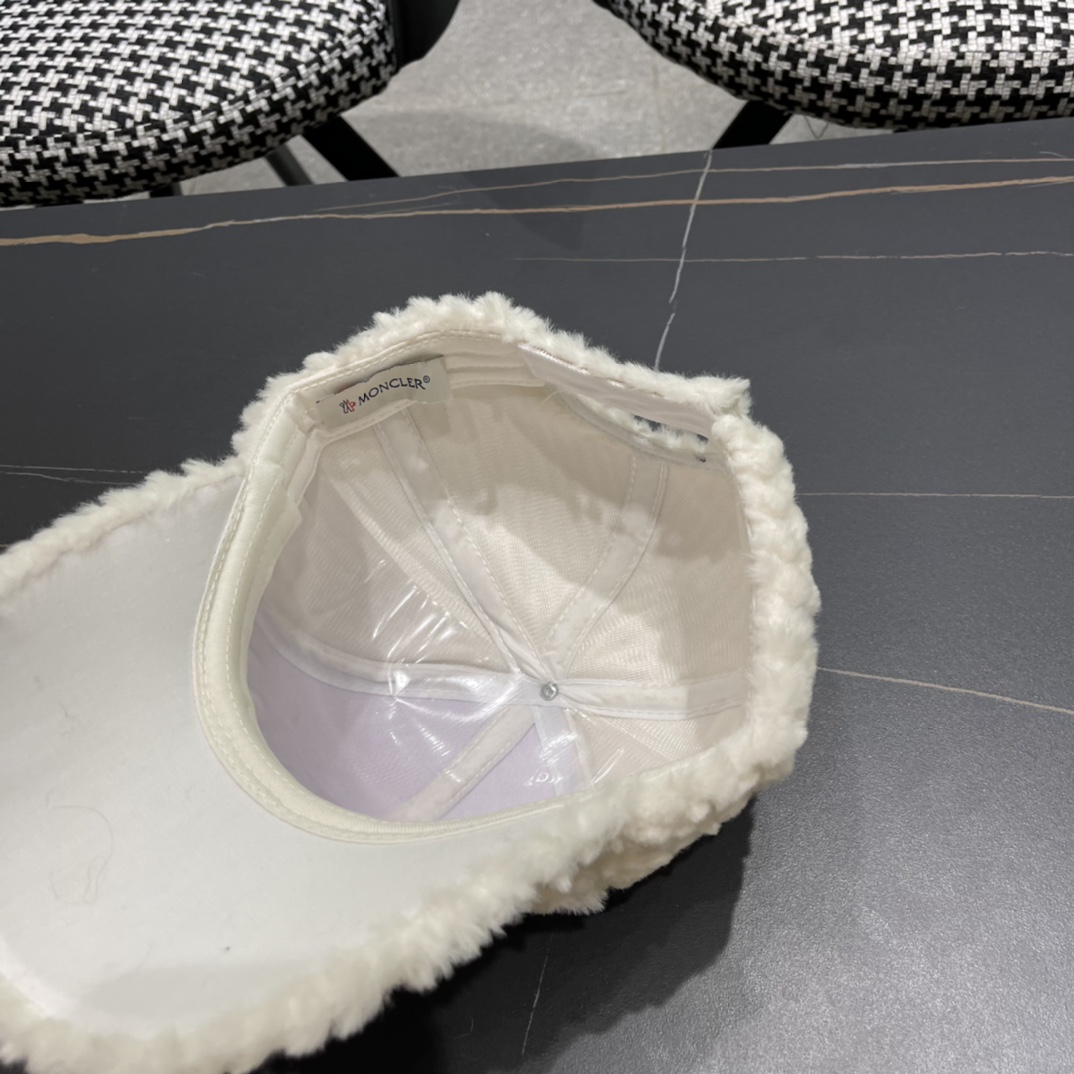Moncler Cap (25)