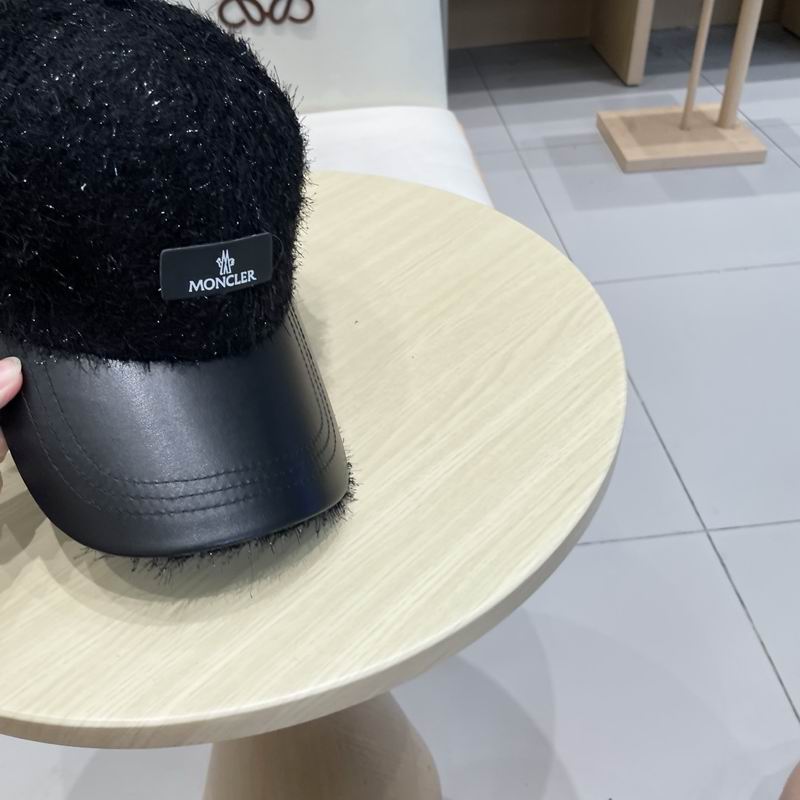 Moncler Cap (615)