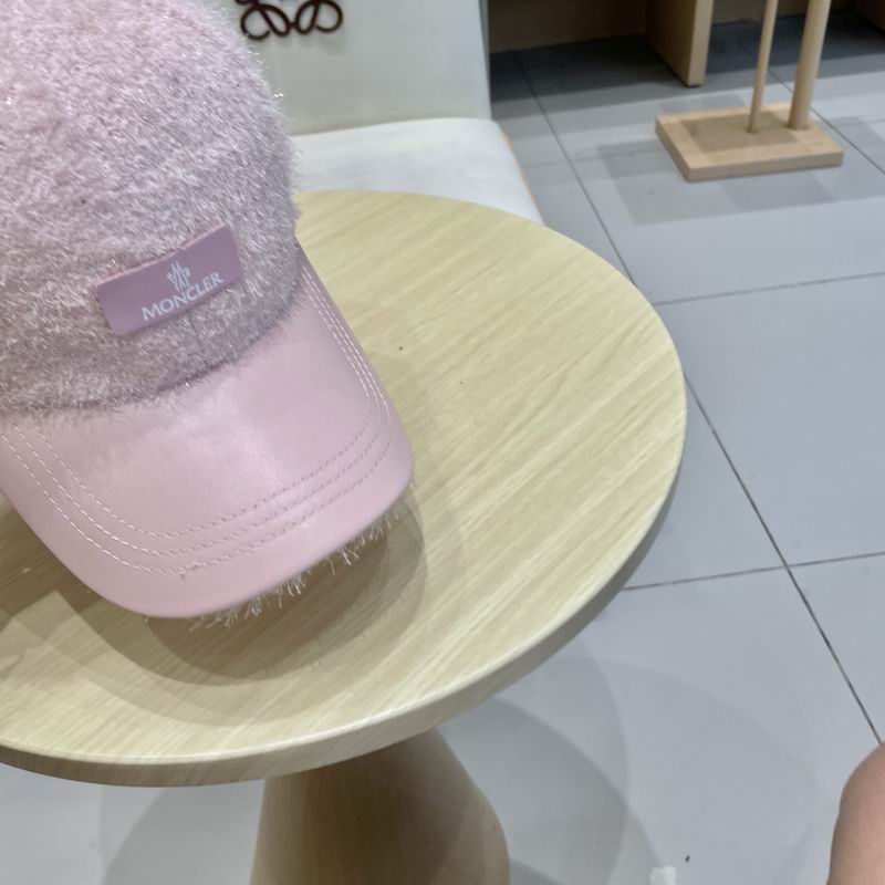 Moncler Cap (624)