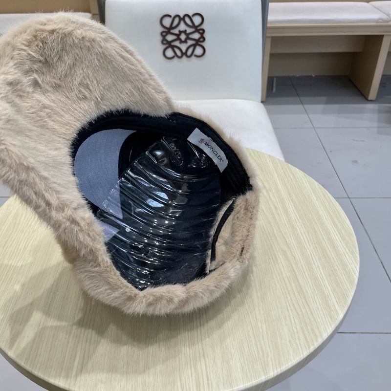Moncler Cap (763)