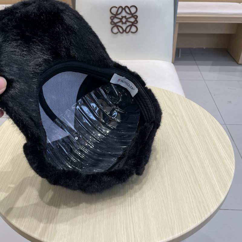 Moncler Cap (789)