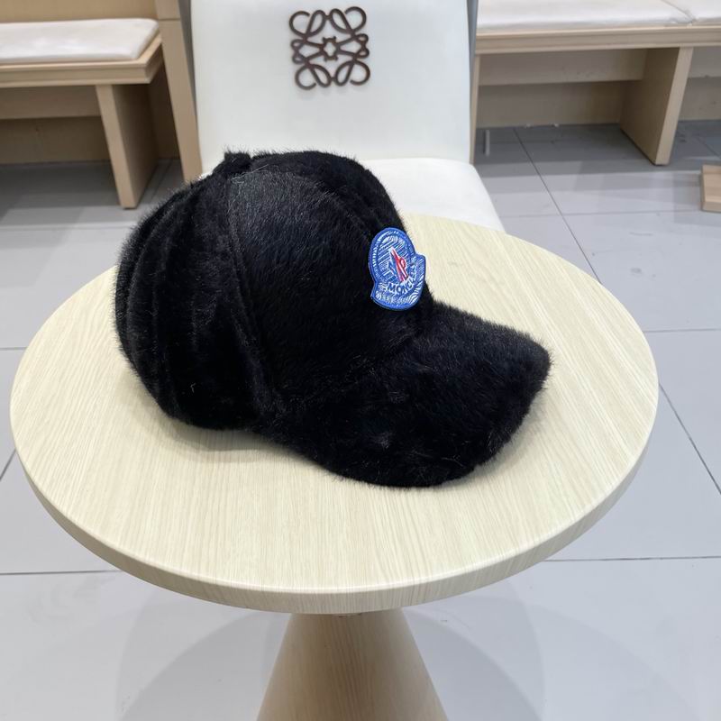 Moncler Cap (795)