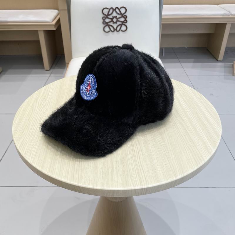 Moncler Cap (796)