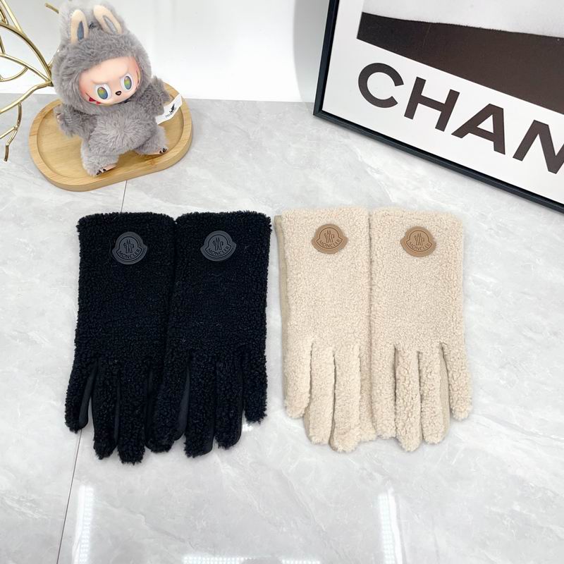 Moncler Gloves dx (196)