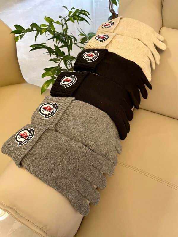 Moncler Gloves hm (10)