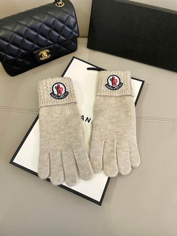 Moncler Gloves hm (2)