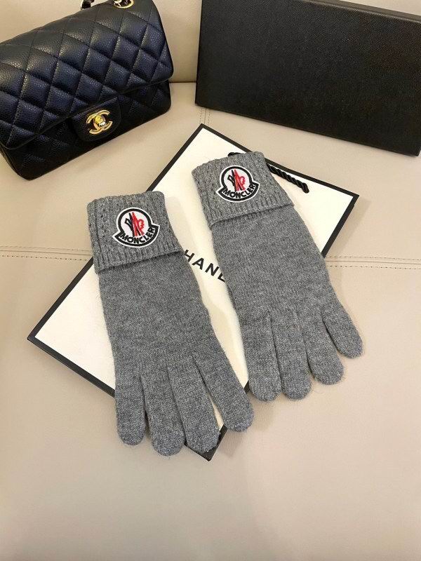 Moncler Gloves hm (8)