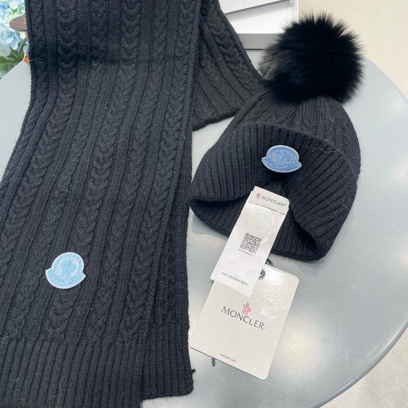 Moncler Scarf hat (107)