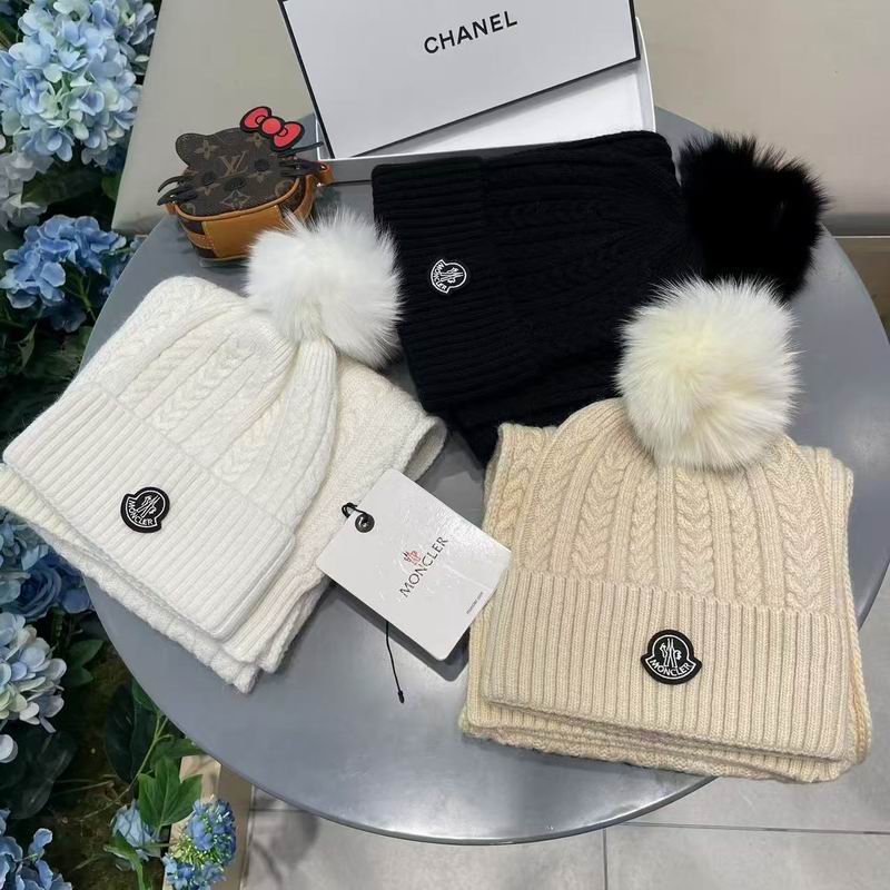 Moncler Scarf hat (115)