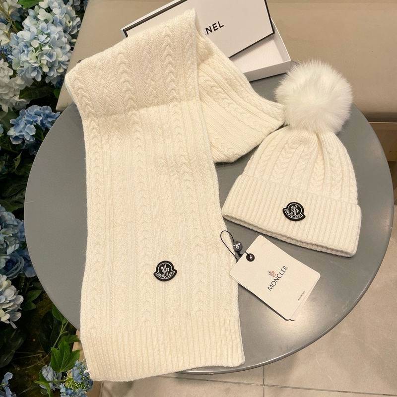 Moncler Scarf hat (117)