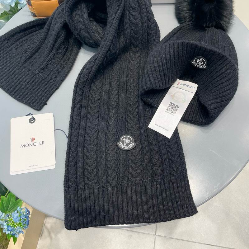 Moncler Scarf hat (122)