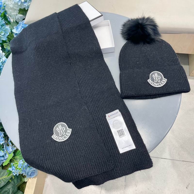 Moncler Scarf hat (261)
