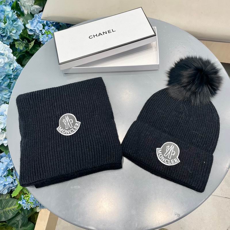 Moncler Scarf hat (268)