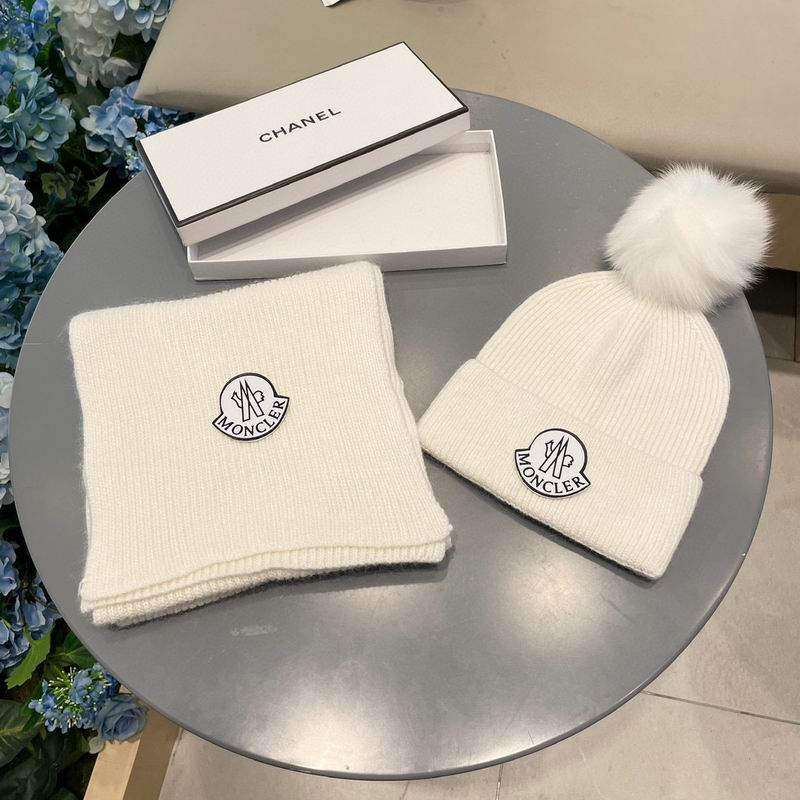 Moncler Scarf hat (277)