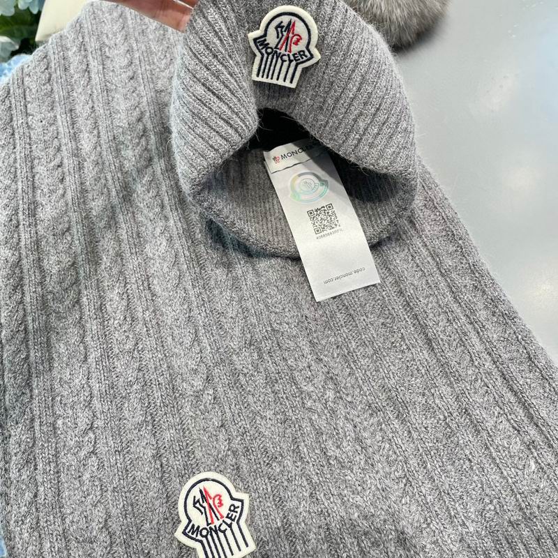 Moncler Scarf hat (307)