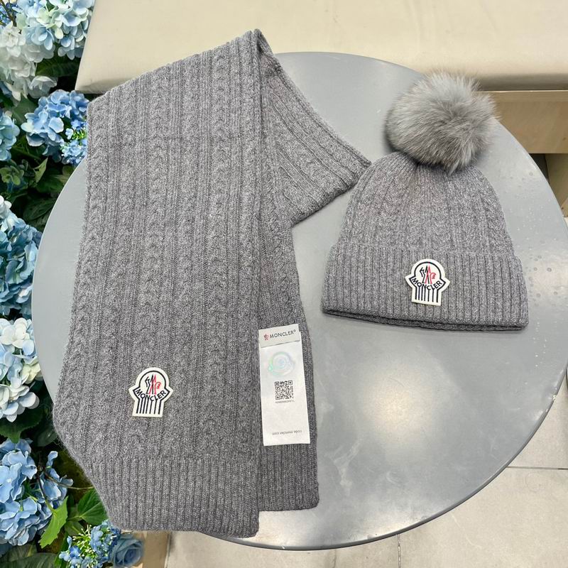 Moncler Scarf hat (313)