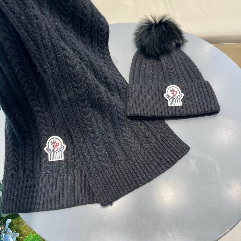 Moncler Scarf hat (316)