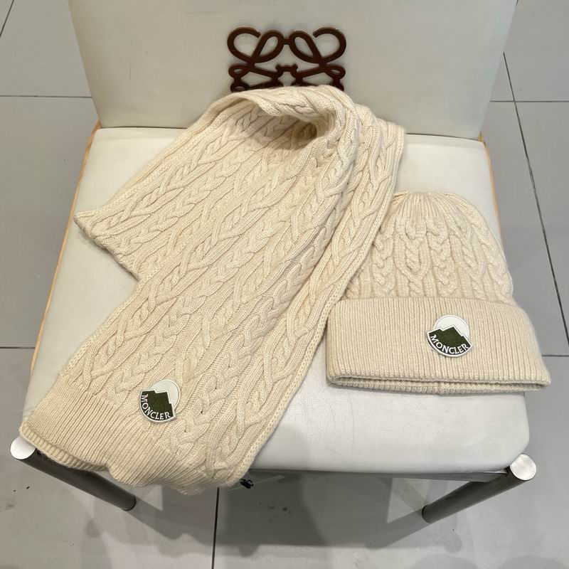 Moncler Scarf hat (38)