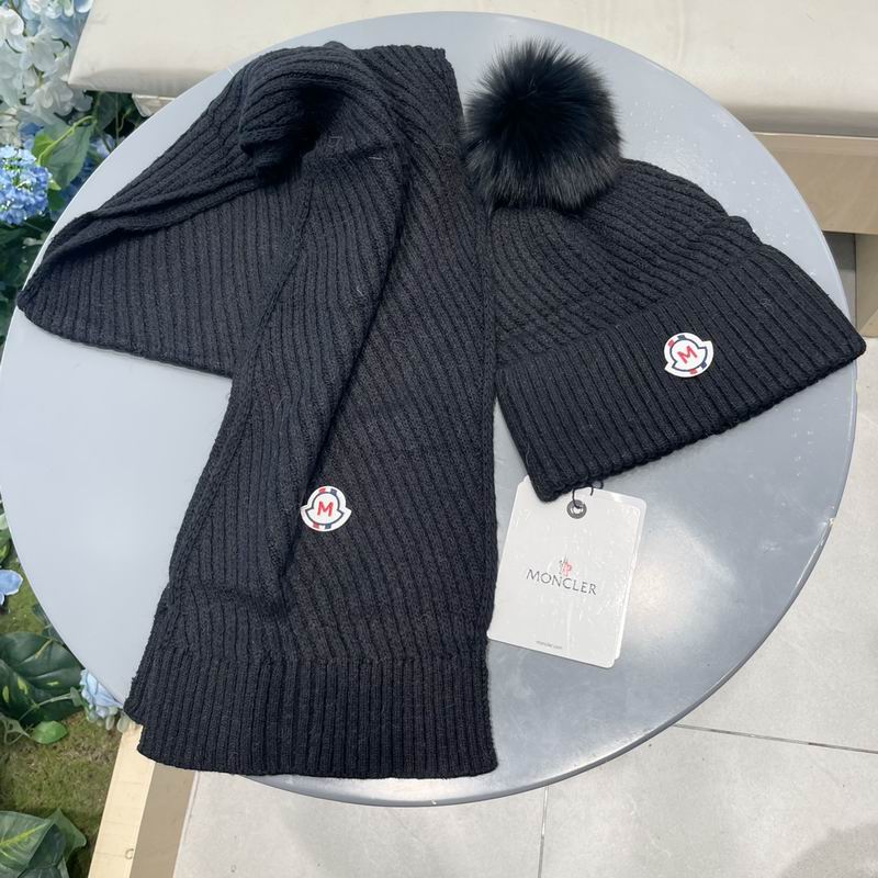 Moncler Scarf hat (396)