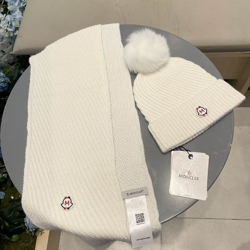 Moncler Scarf hat (400)