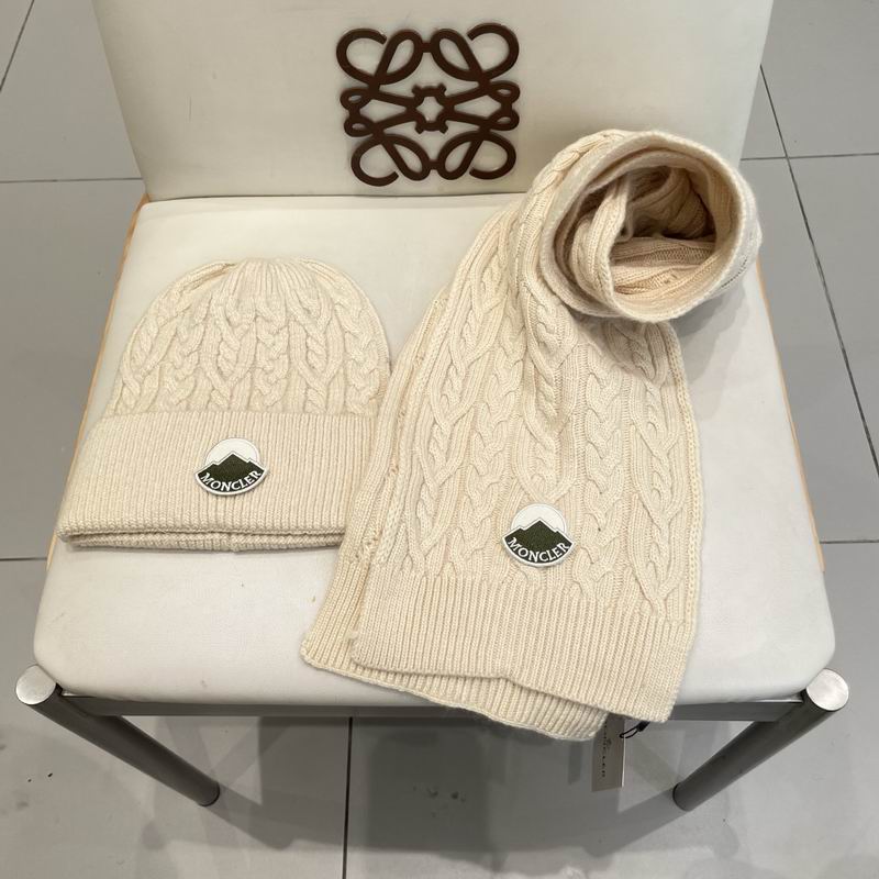 Moncler Scarf hat (44)