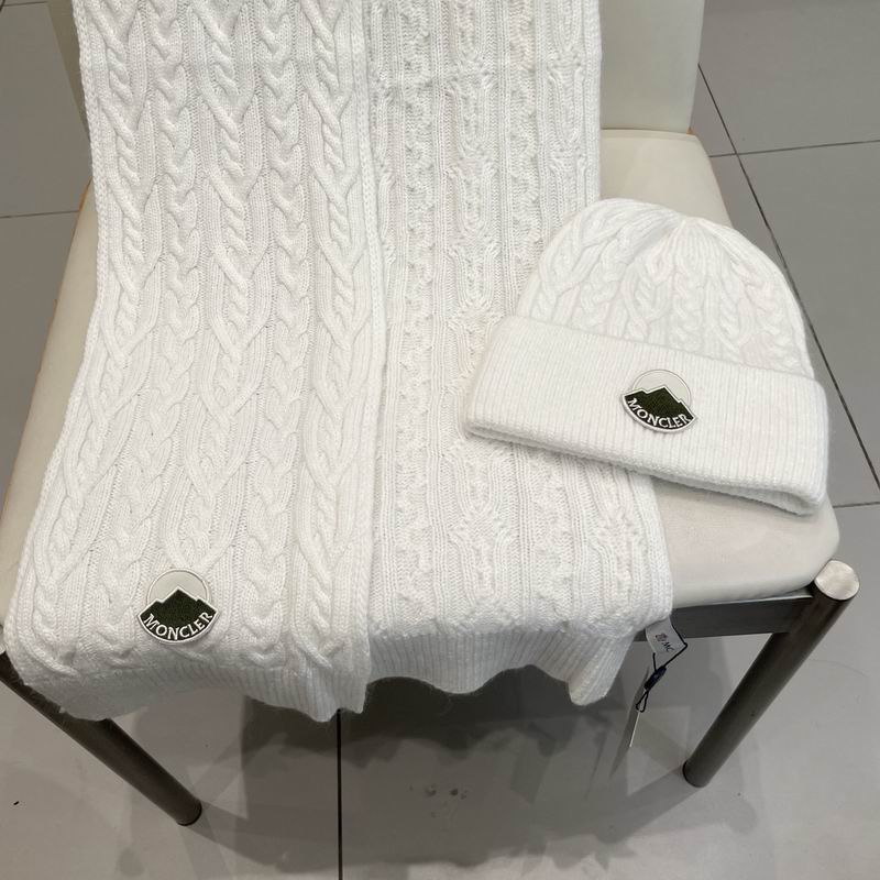 Moncler Scarf hat (47)