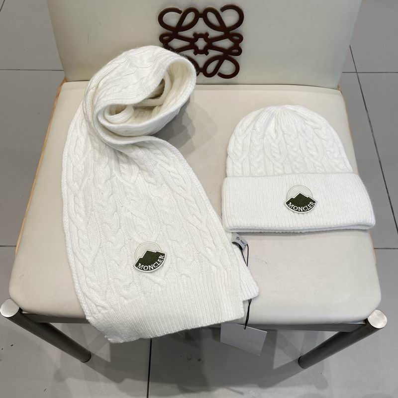 Moncler Scarf hat (52)