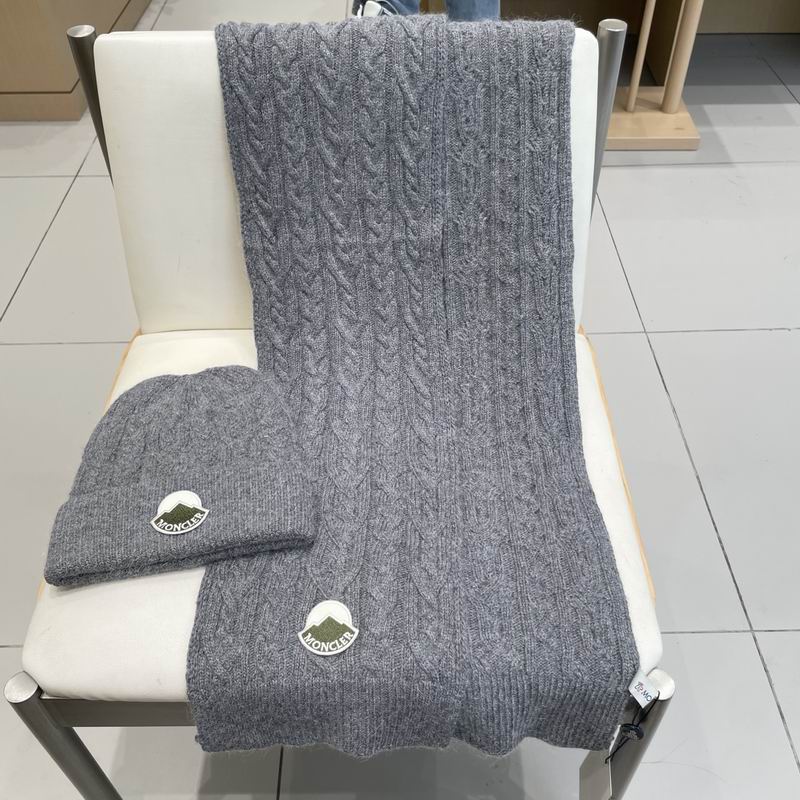 Moncler Scarf hat (58)