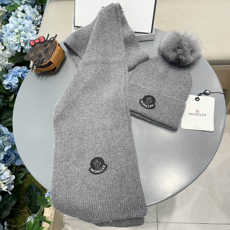 Moncler Scarf hat (81)