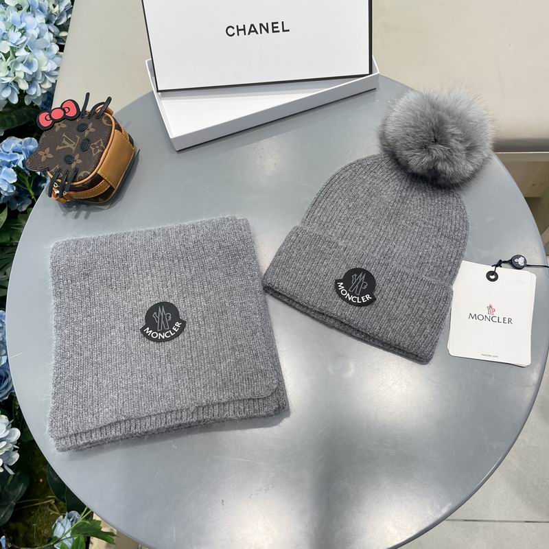 Moncler Scarf hat (82)