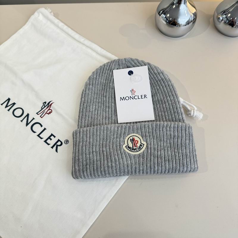 Moncler hat (1043)