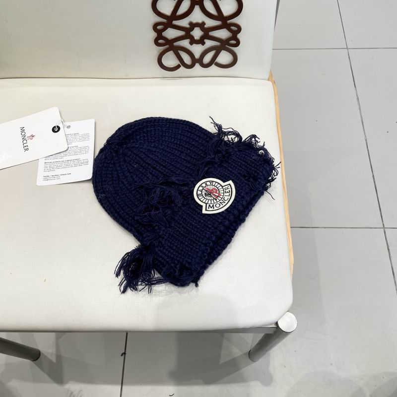Moncler hat (1352)