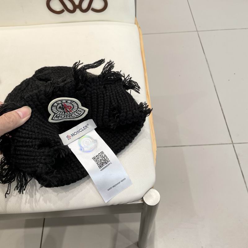 Moncler hat (1364)