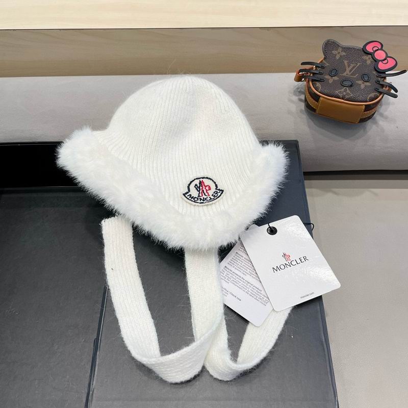 Moncler hat (1482)