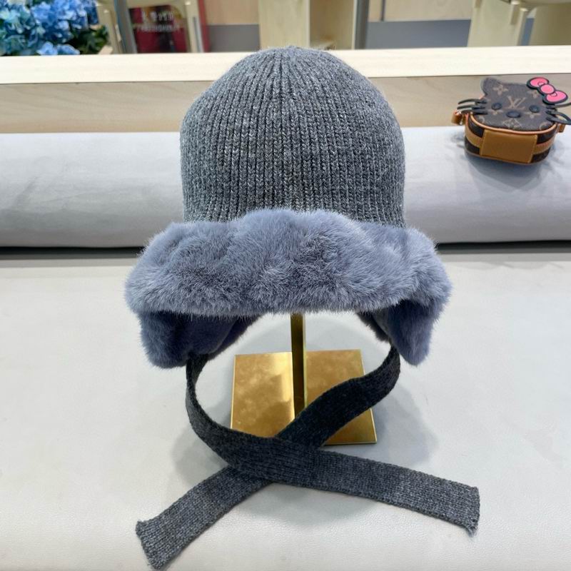 Moncler hat (1492)