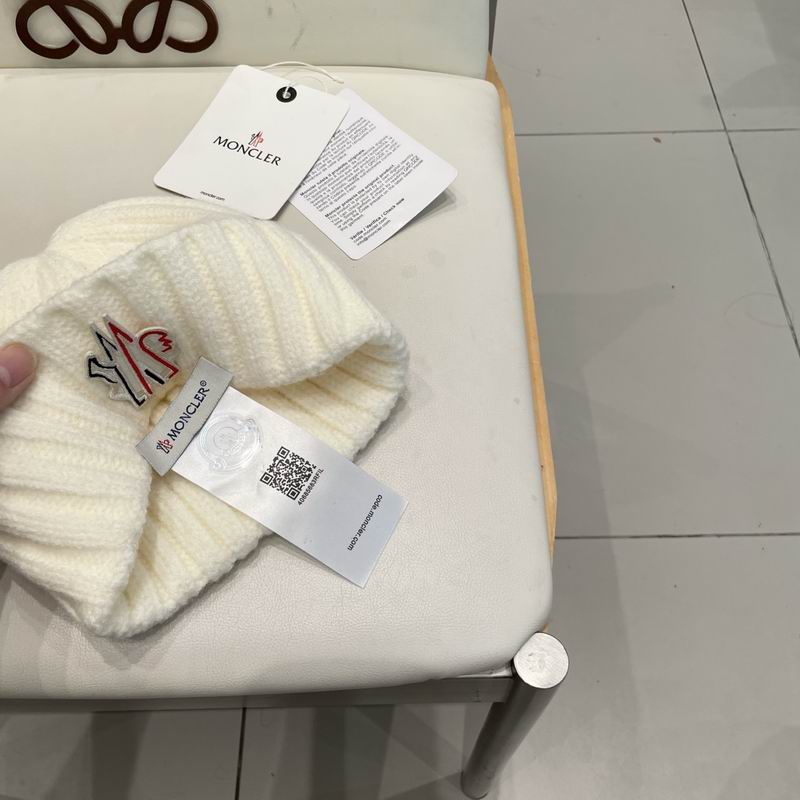 Moncler hat (1887)