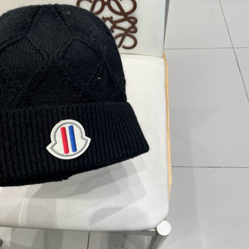 Moncler hat (192)